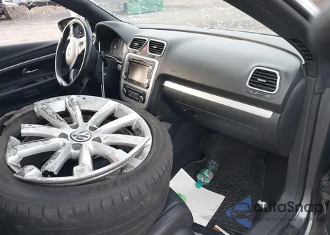 2012 Volkswagen Eos Komfort z USA, uszkodzony, nr VIN WVWBW7AH6CV011824